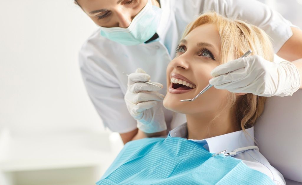 Does a Dentist Whiten Teeth for Sensitive Smiles?