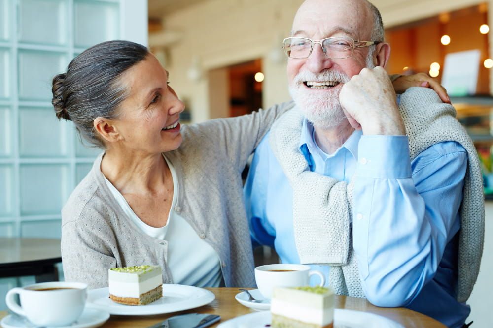 Oral Health Tips for Seniors: Maintaining Your Smile as You Age